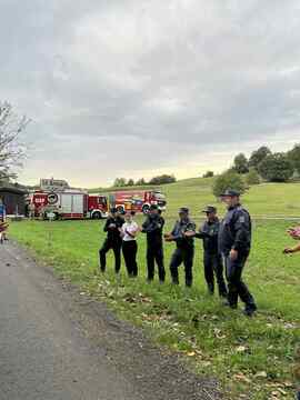 5dbe044b-1006-49ac-bea2-30a6f6c0efc4 (1)